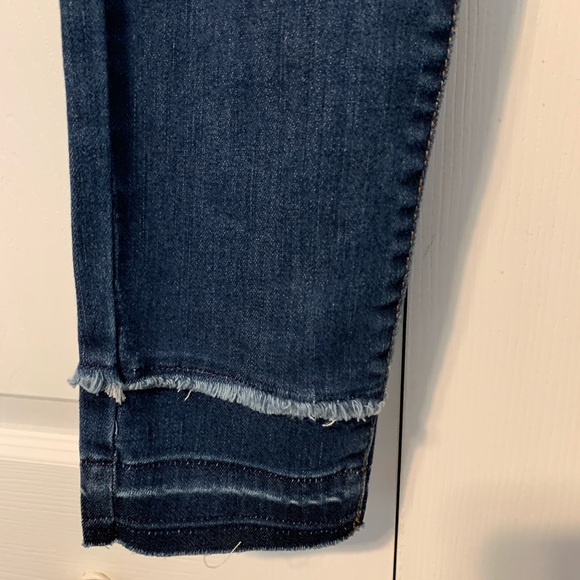 Crown & Ivy Women's Blue Skinny Jeans - Picture 5 of 11